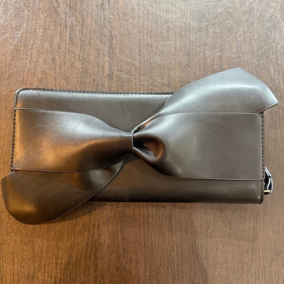 a new day Handbags - A New Day Elegant Black Bow Clutch 2 pockets with card holders Wristlet